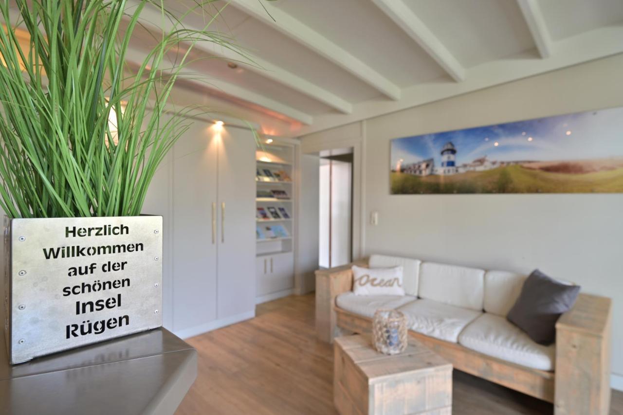 Hotel- & Ferienanlage Kapitaens-Haeuser Breege Buitenkant foto