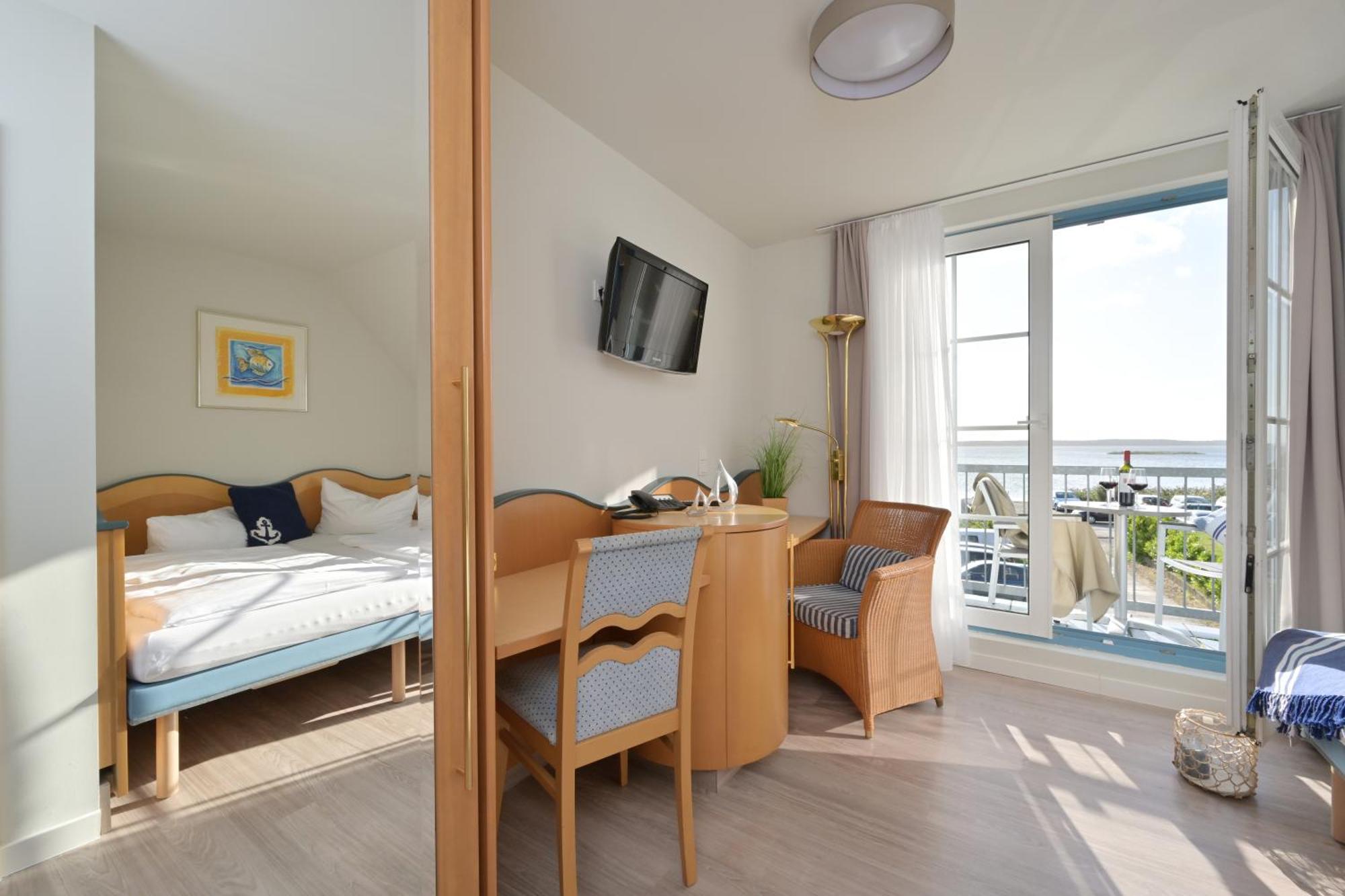 Hotel- & Ferienanlage Kapitaens-Haeuser Breege Buitenkant foto