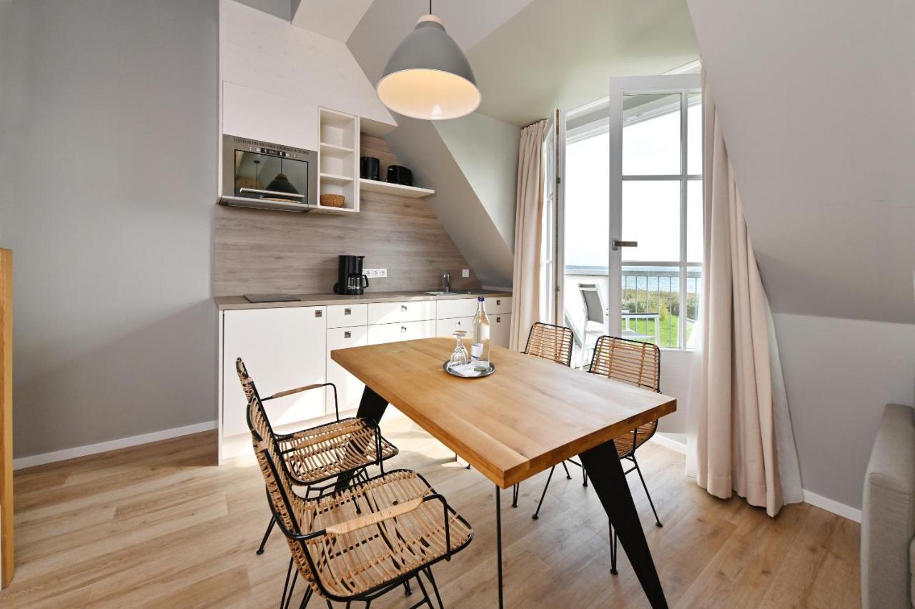 Hotel- & Ferienanlage Kapitaens-Haeuser Breege Buitenkant foto